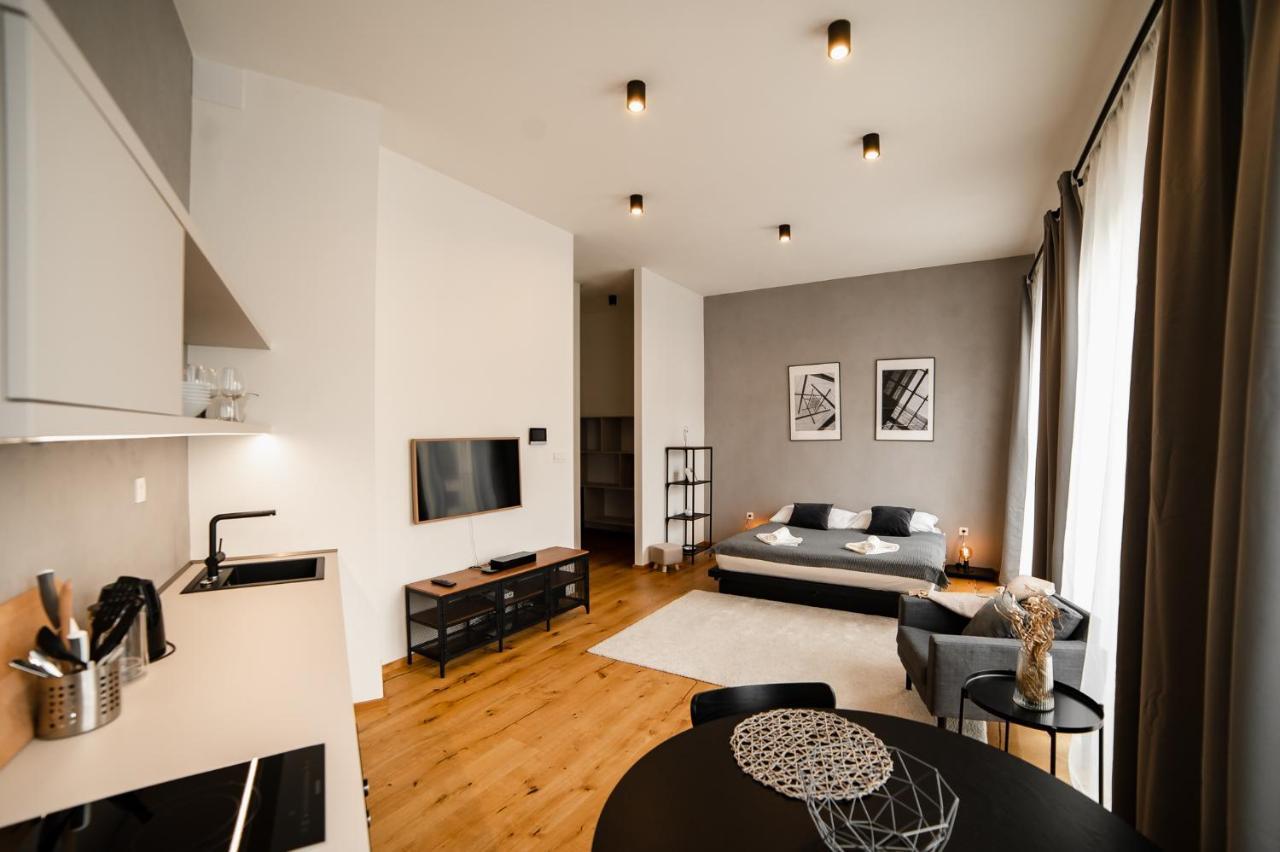 Piano Apartments - Licity Žilina Exteriör bild